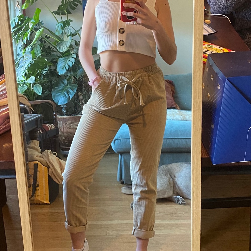 Beige Corduroy drawstring pants!